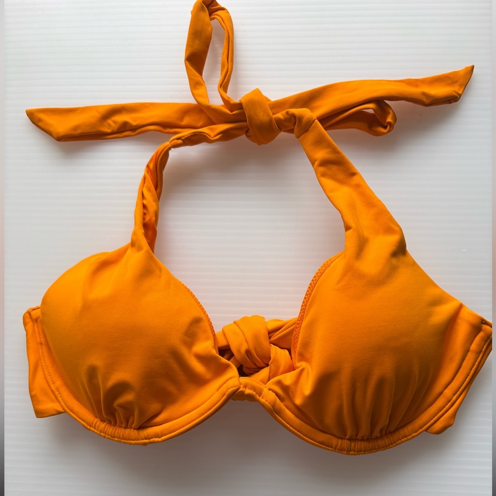 Victoria Secret Swim Bikini Top 34C NWT